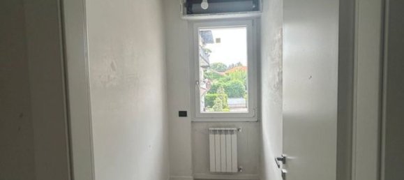 Apartamento de 3 habitaciónes en Barlassina, Italy No. 300756 9