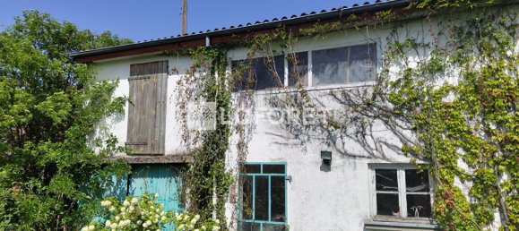 Edificio de 10 dormitorios en Dolving, France No. 64082 14