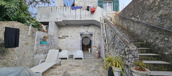 Casa de 4 habitaciónes en Taggia, Italy No. 91270 4