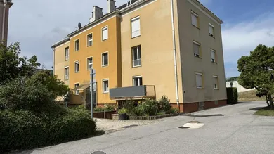 2غرفة شقة في Deutsch-Wagram, Austria رقم 204585