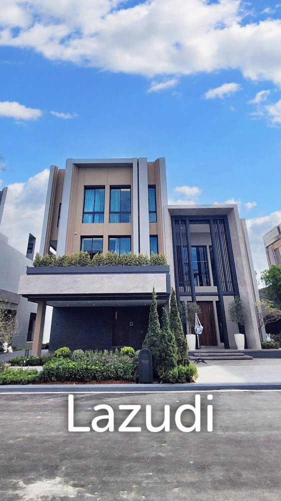 5 bedrooms Cafe / restaurant in Saphan Sung, Thailand No. 13510