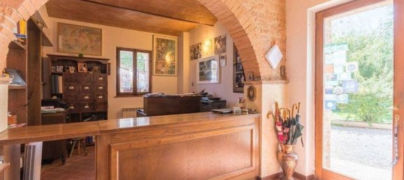 12 bedrooms Villa in Monteroni d'Arbia, Italy No. 138844 9