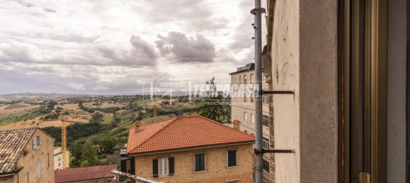 4 rooms Apartment in Macerata, Italy No. 275058 4