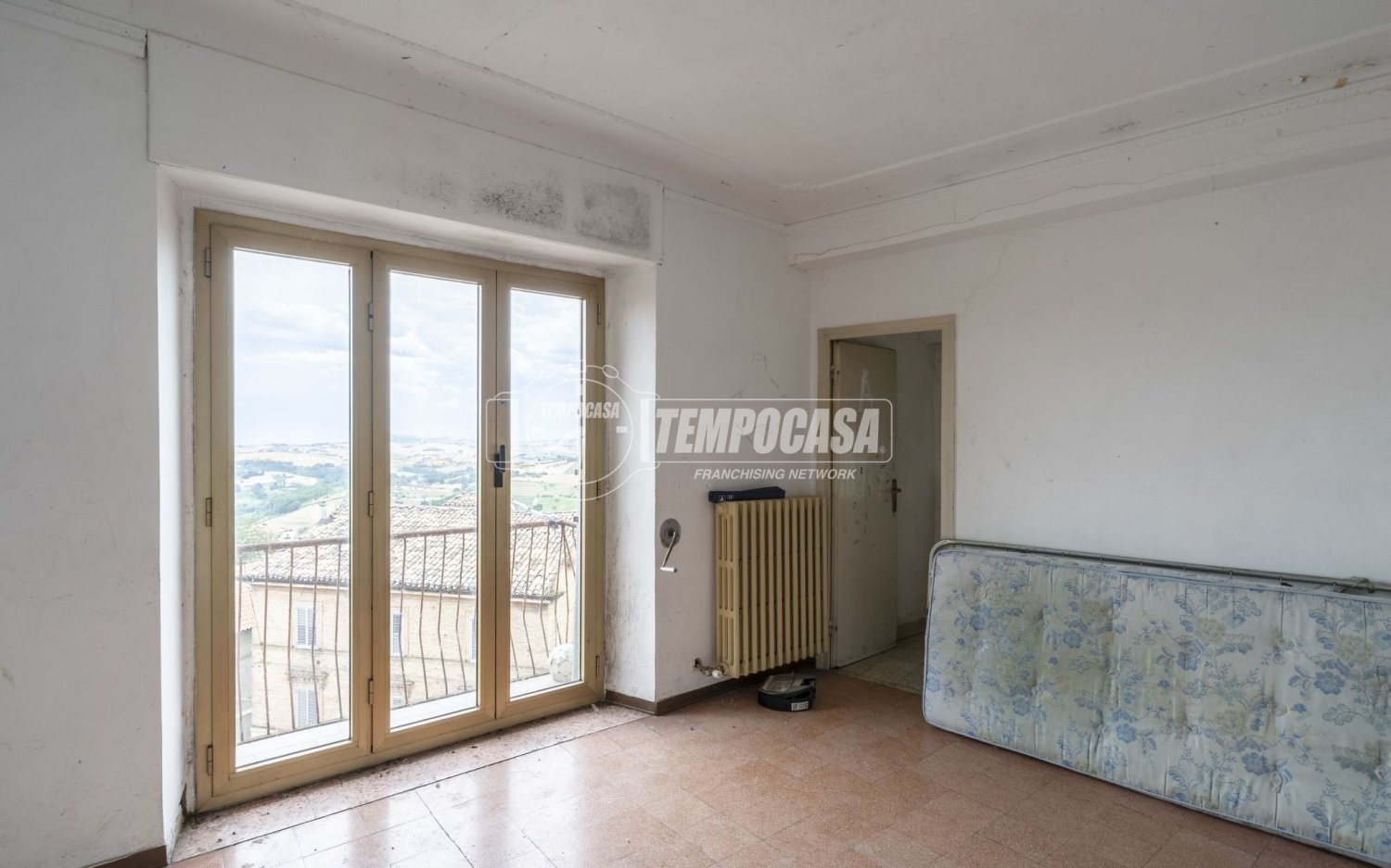 4 rooms Apartment in Macerata, Italy No. 275058