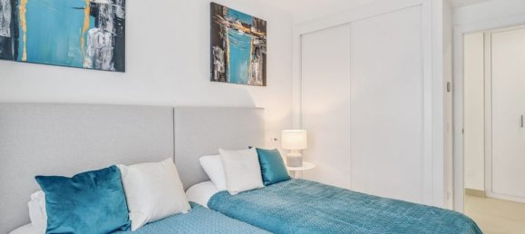 3 bedrooms Penthouse in Mijas, Spain No. 179946 11