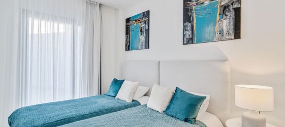 3 bedrooms Penthouse in Mijas, Spain No. 179946 12