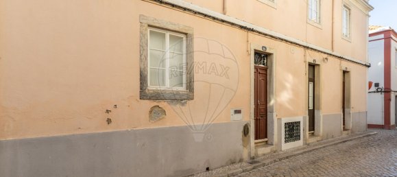 9 bedrooms Building in Sesimbra, Portugal No. 141073 3