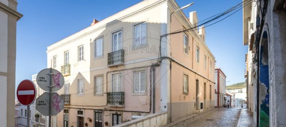 9 bedrooms Building in Sesimbra, Portugal No. 141073 2