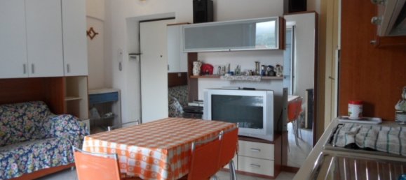 3-salle Appartement à Garessio, Italy No. 235606 16