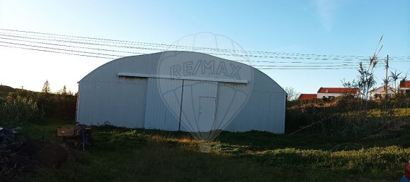 Casa de 6 dormitorios en Vila do Porto, Portugal No. 52792 5