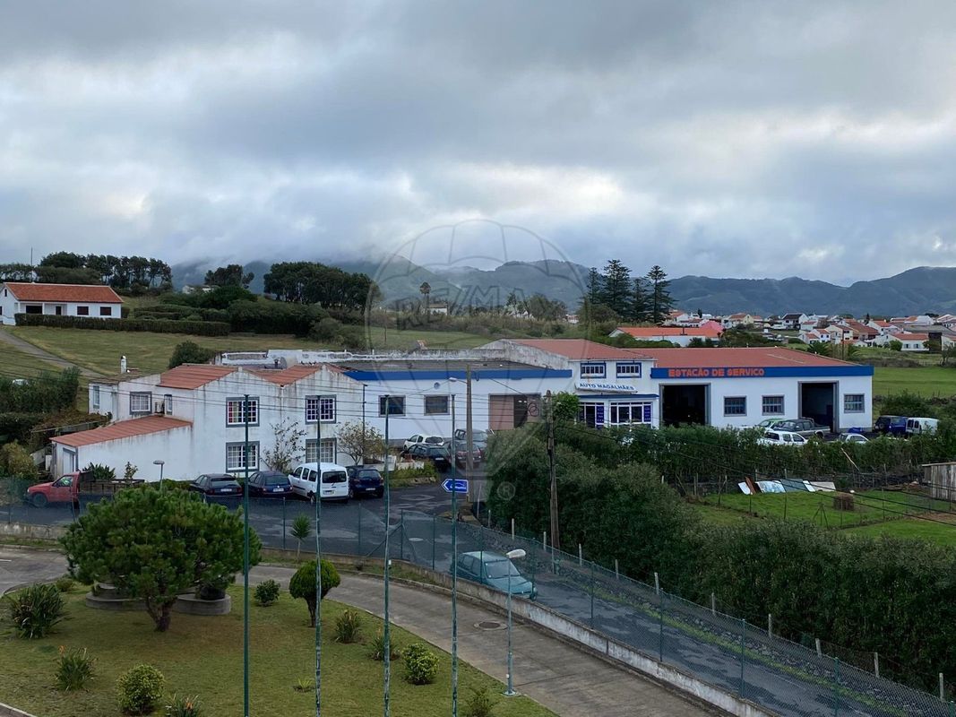 Casa de 6 dormitorios en Vila do Porto, Portugal No. 52792