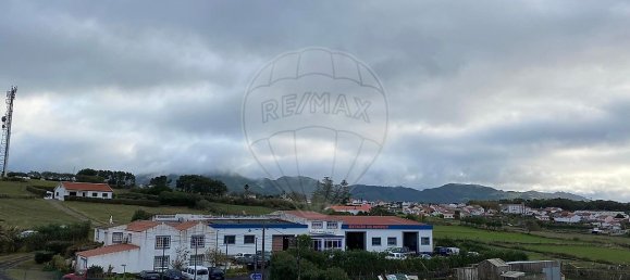 Casa de 6 dormitorios en Vila do Porto, Portugal No. 52792 8