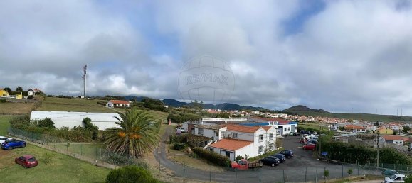 Casa de 6 dormitorios en Vila do Porto, Portugal No. 52792 7