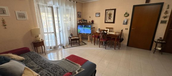 3 rooms Apartment in Guidonia Montecelio, Italy No. 267959 8