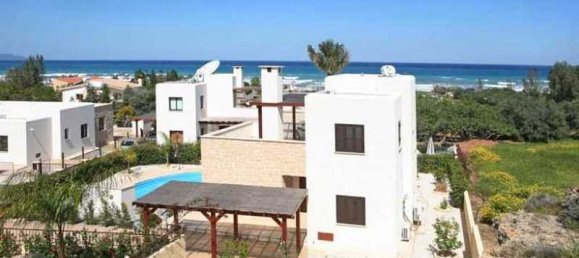 4 bedrooms House in Argaka, Cyprus No. 6616 3