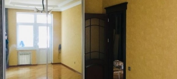 4 bedrooms Apartment in Baku, Azerbaijan No. 146 17
