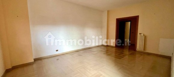 3 bedrooms Apartment in Rome, Italy No. 333559 3