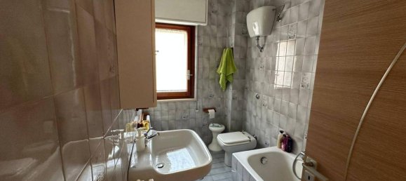 4 rooms Apartment in Catanzaro, Italy No. 122002 12