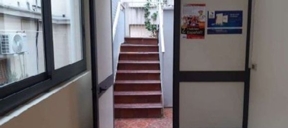 6-salle Appartement à Messina, Italy No. 40911 3