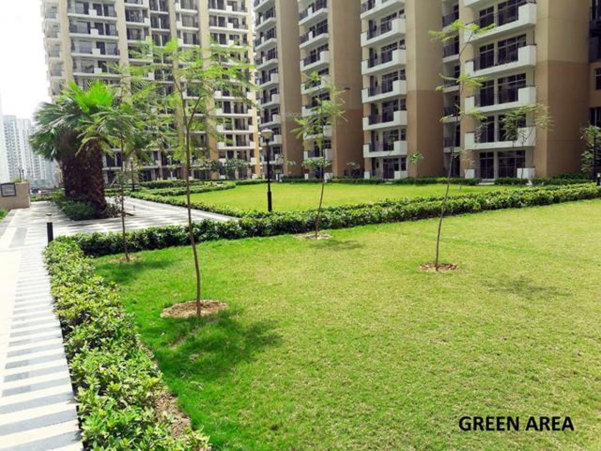 3 bedrooms House in Noida, India No. 67872