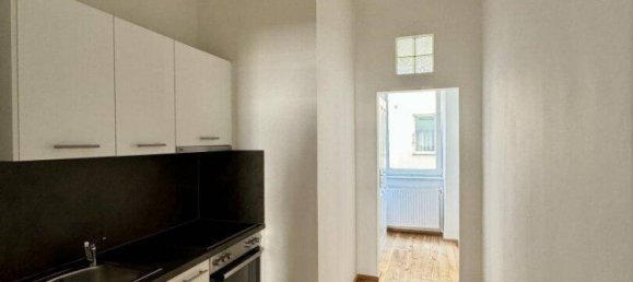 2 rooms Apartment in Margareten, Austria No. 57939 3