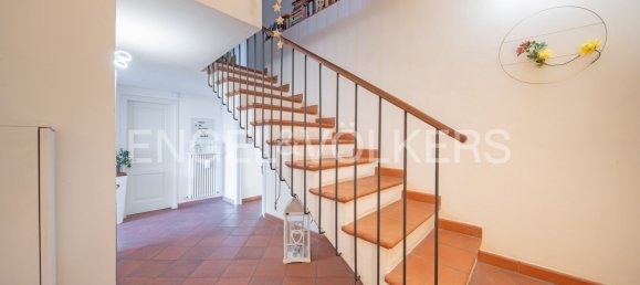 4 bedrooms House in Perugia, Italy No. 131283 8