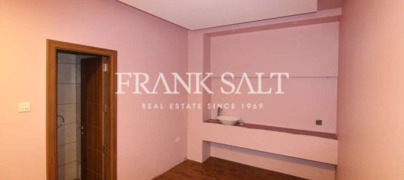 Büro in Saint Julian's, Malta 80m², Nr. 12232 4