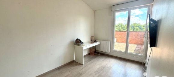 3 Schlafzimmer Doppelhaus in Evry, France, Nr. 283348 10