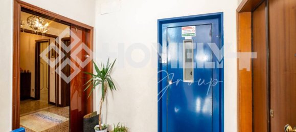 Квартира с 3 спальнями в Рим, Италия № 14283 9