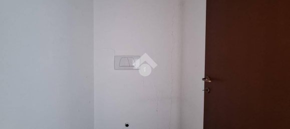 168m² Commercial property in Como, Italy No. 316344 6