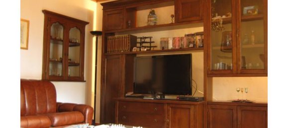 Квартира с 2 спальнями в Аббадия Сан Сальваторе, Италия № 255097 4