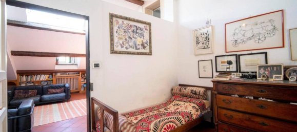 8 rooms Penthouse in Genoa, Italy No. 30166 30