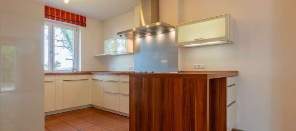 6 bedrooms Villa in Passau, Germany No. 113812 5