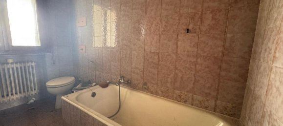 7 rooms House in Santa Maria di Sala, Italy No. 59587 7