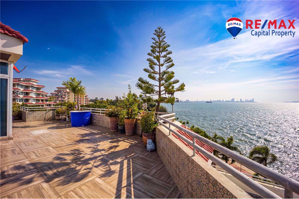 2 bedrooms Condo in Pattaya, Thailand No. 11740