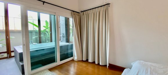 6 bedrooms Cafe / restaurant in Chiang Mai, Thailand No. 12723 12