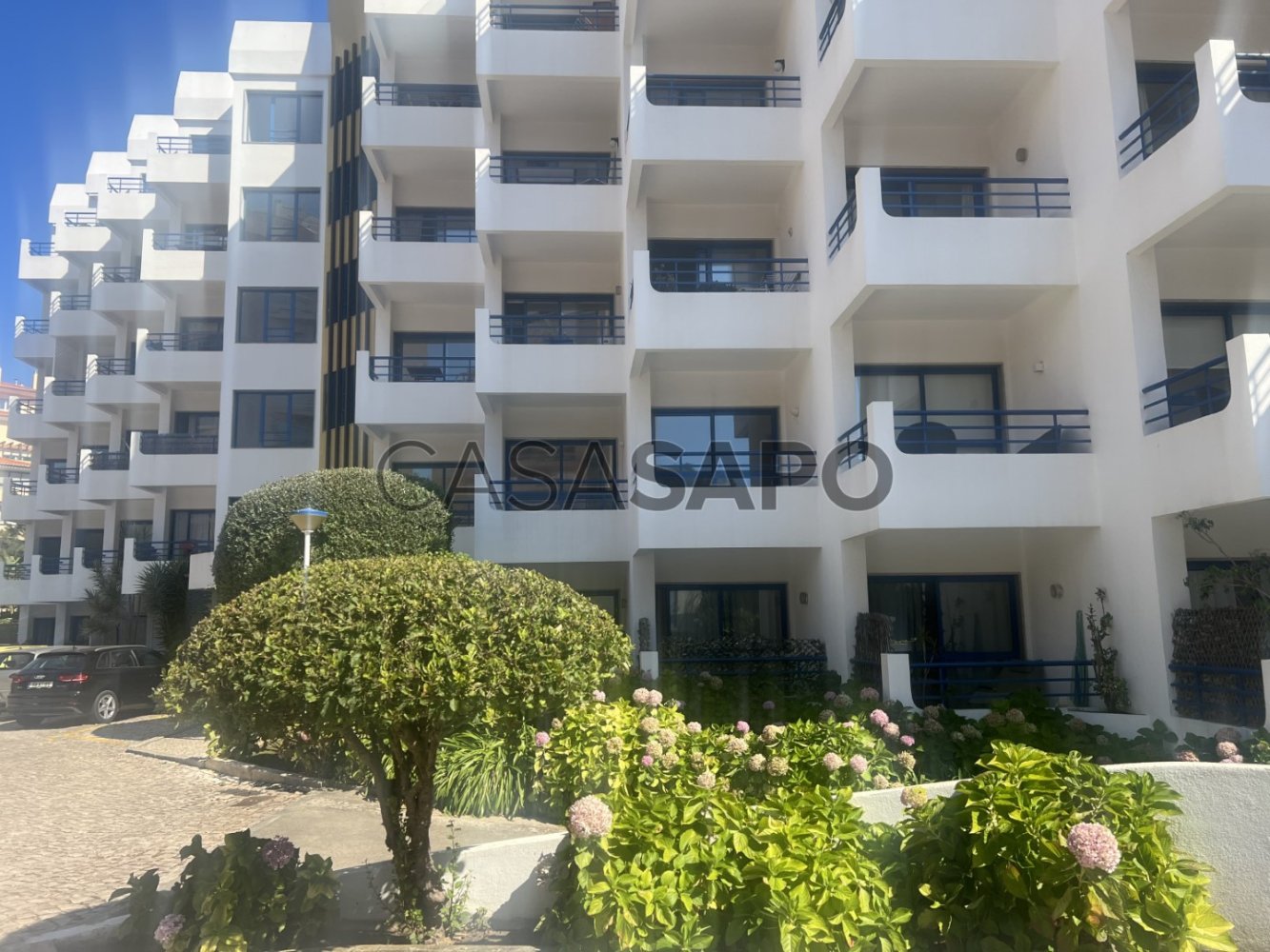 Apartamento de 2 dormitorios en Cascais, Portugal No. 303973