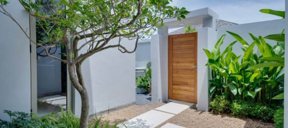 4 chambres villa à vendre à Pattaya, Chonburi, Eastern Thailand, Thailand № 165698 10