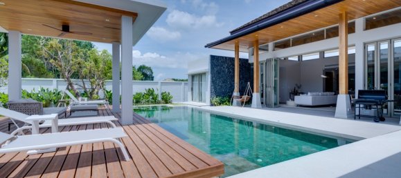 4 chambres villa à vendre à Pattaya, Chonburi, Eastern Thailand, Thailand № 165698 2