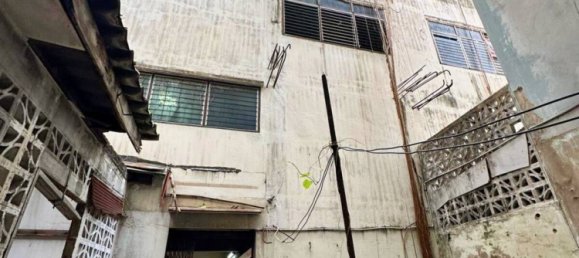 217.6m² Commercial property in Bangkok, Thailand No. 13953 3