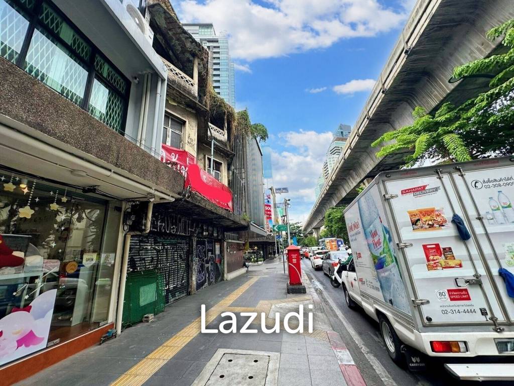 217.6m² Commercial property in Bangkok, Thailand No. 13953