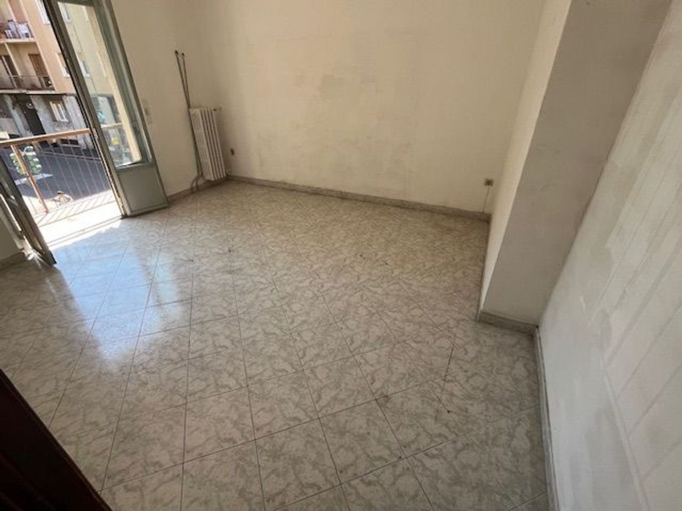 2-Zimmer Wohnung in Monza, Italy, Nr. 334553