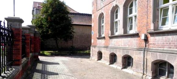 Edificio de 22 habitaciónes en Mansfeld-Sudharz, Germany No. 248058 5