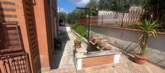 6 bedrooms Apartment in Rome, Italy No. 325936 7