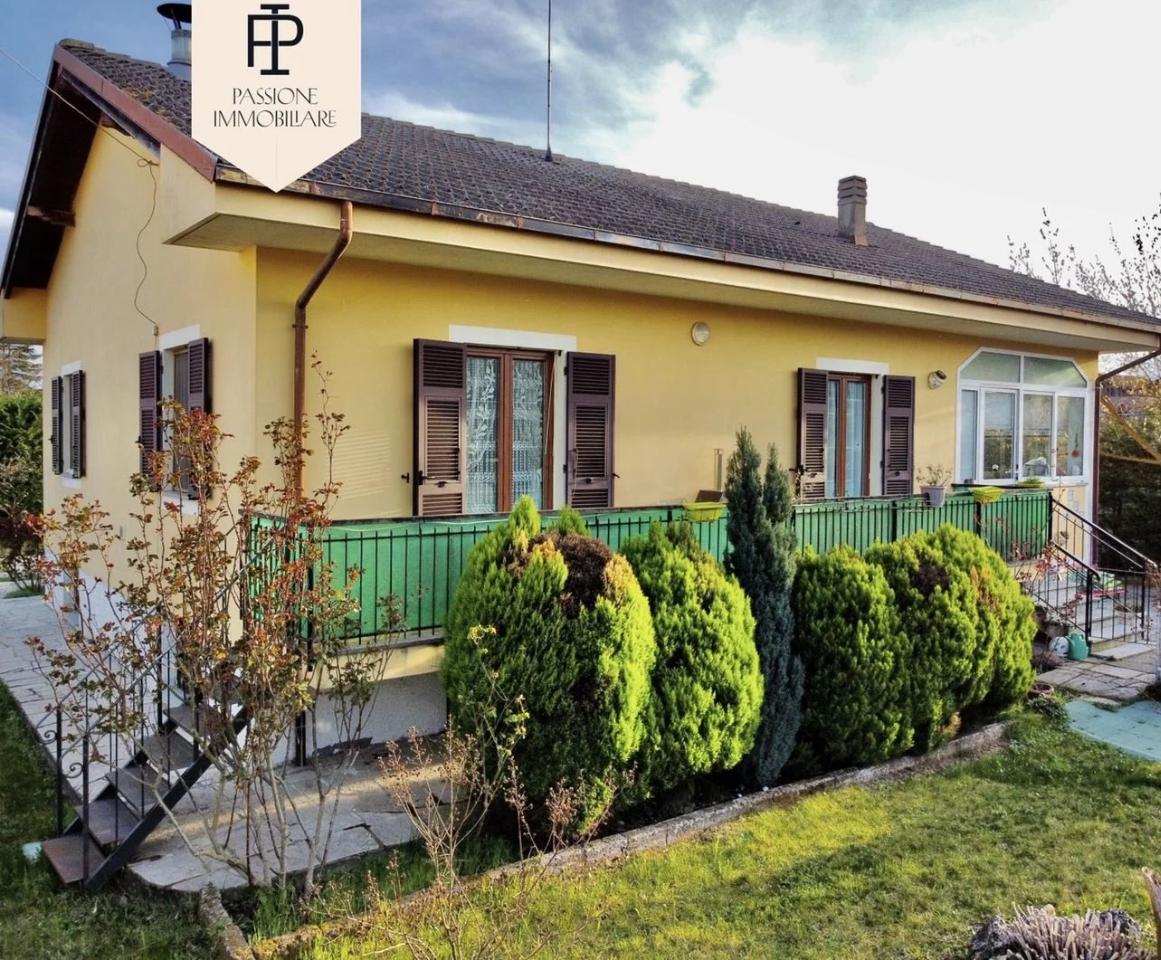 5 rooms Villa in Acqui Terme, Italy No. 144599