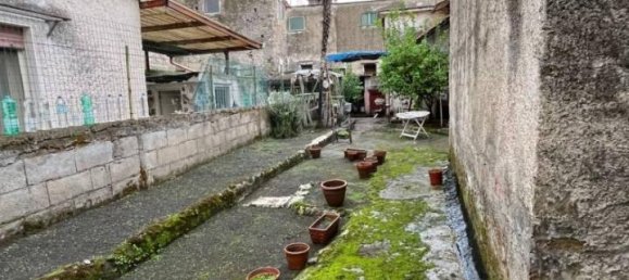 6 rooms House in Ottaviano, Italy No. 34562 18