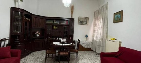 6 rooms House in Ottaviano, Italy No. 34562 3