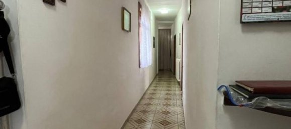 6 rooms House in Ottaviano, Italy No. 34562 28