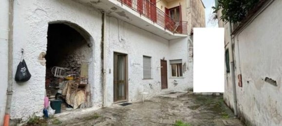 6 rooms House in Ottaviano, Italy No. 34562 2