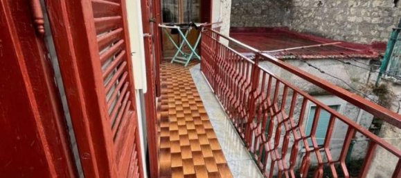 6 rooms House in Ottaviano, Italy No. 34562 24